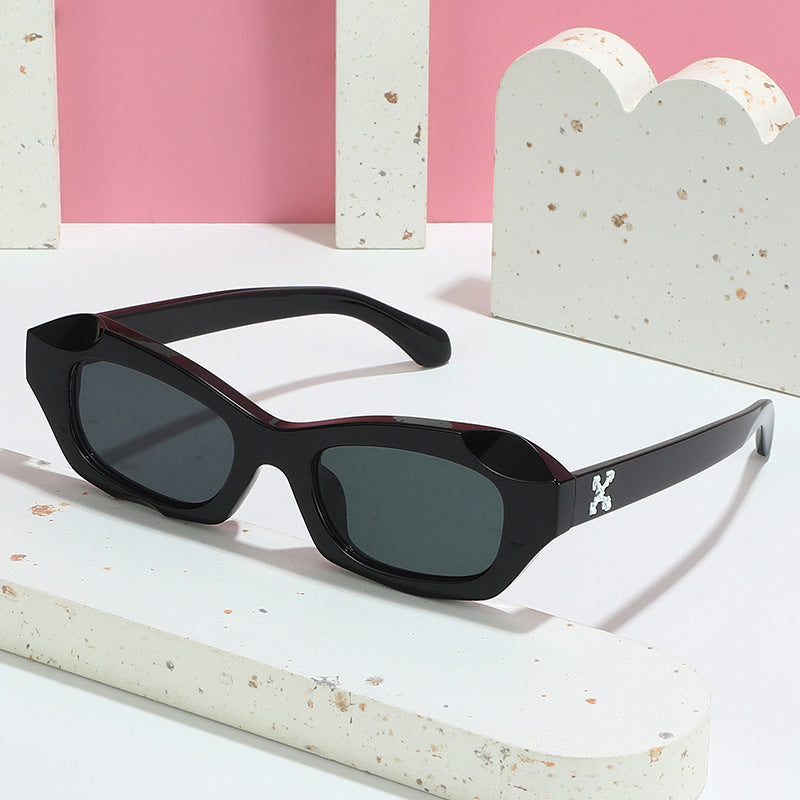 Damen modische Sonnenbrille im innovativen Design Brehn