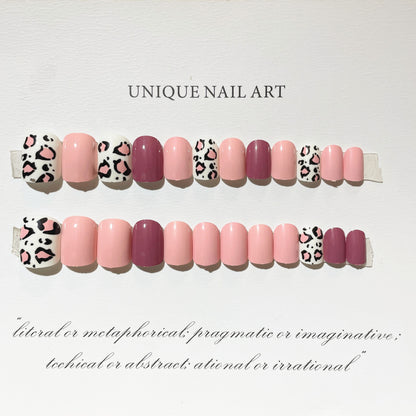 Stylisches Press-On-Nagel-Set mit Leopardenmuster