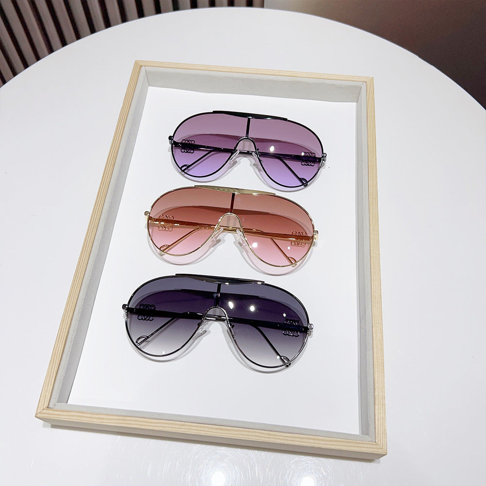Übergroße Aviator-Sonnenbrille mit Farbverlauf-Gläsern Brehn