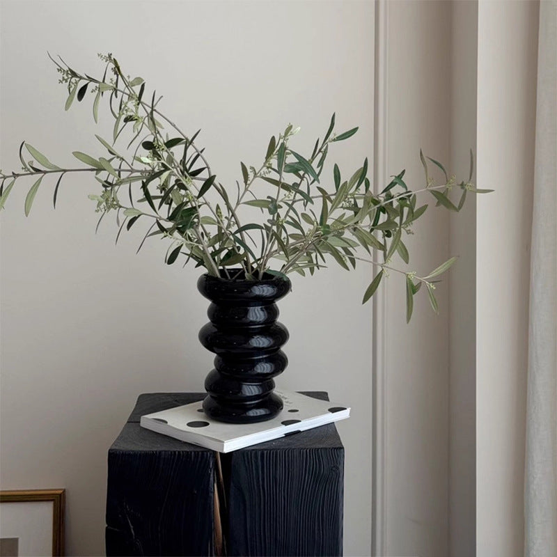 Skulpturaler Statement Keramikvase