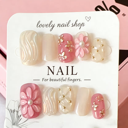 Florales Akzent Künstlerisches Press-On Nagelset Brehn