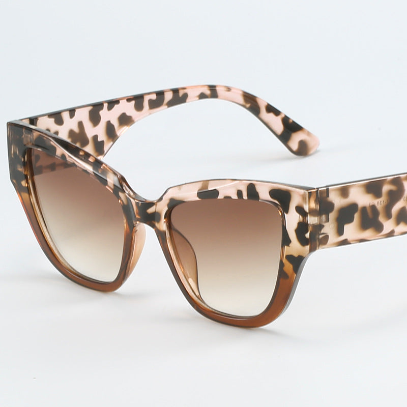 Damen Cat-Eye-Sonnenbrille mit extravagantem Leopardenmuster Brehn