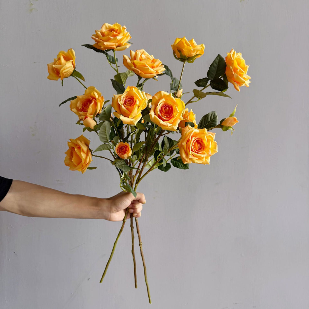 Elegante Blumenarrangement