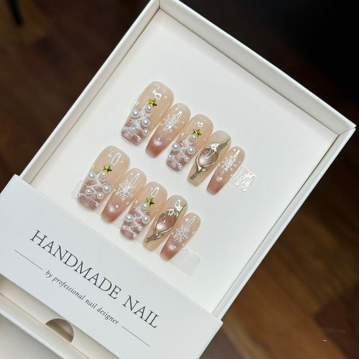 Kreatives saisonales Press-On Nagelkunst-Set