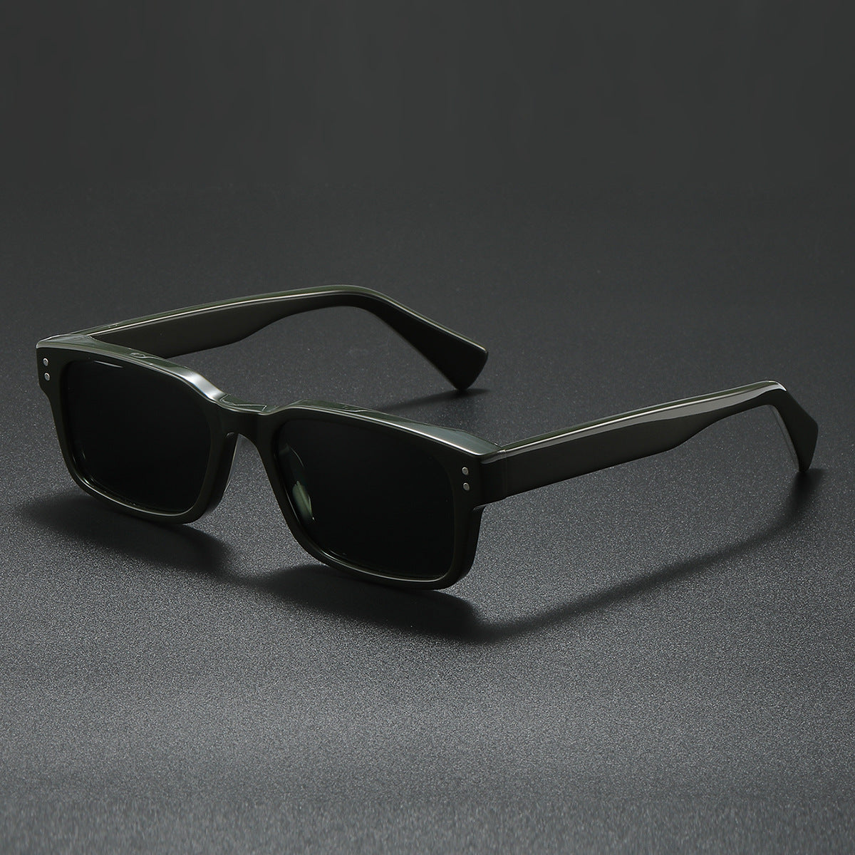 Damen Sonnenbrille im modernen, minimalistischen Design Brehn
