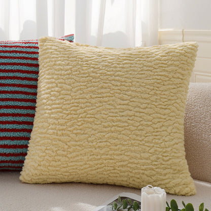 Kuscheliger Wohnkissenbezug aus Teddyfleece mit Zebrastreifen-Motiv Brehn