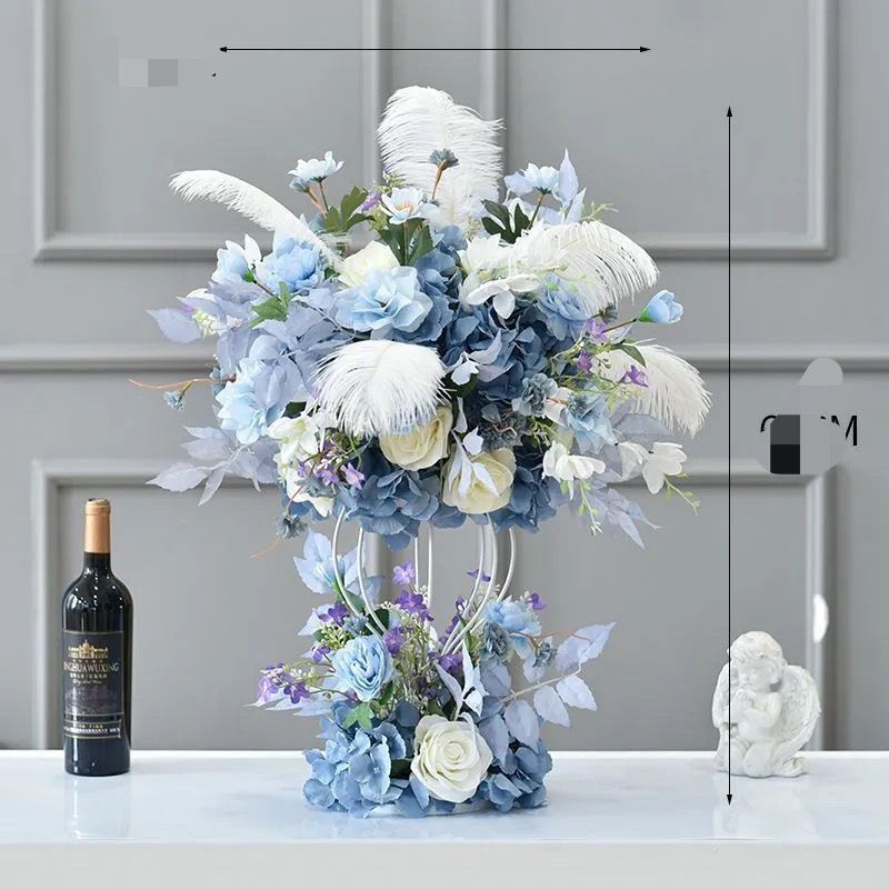 Elegante dekorative florale Tischdekoration