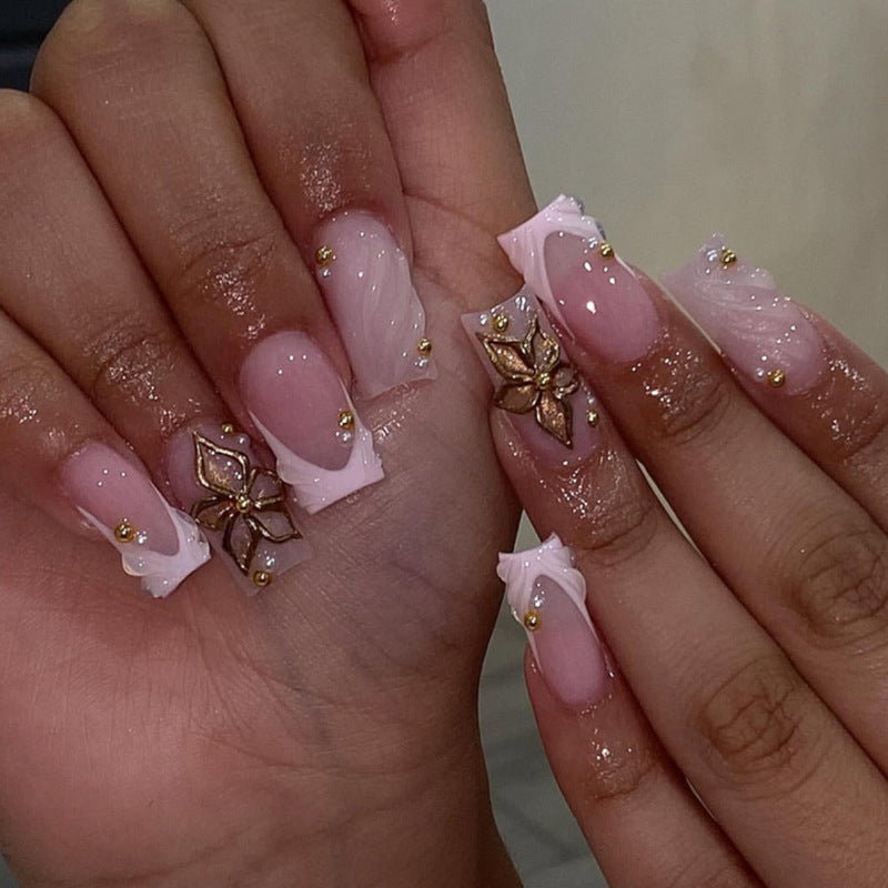 Verschnörkeltes florales Press-On-NagelSet Brehn