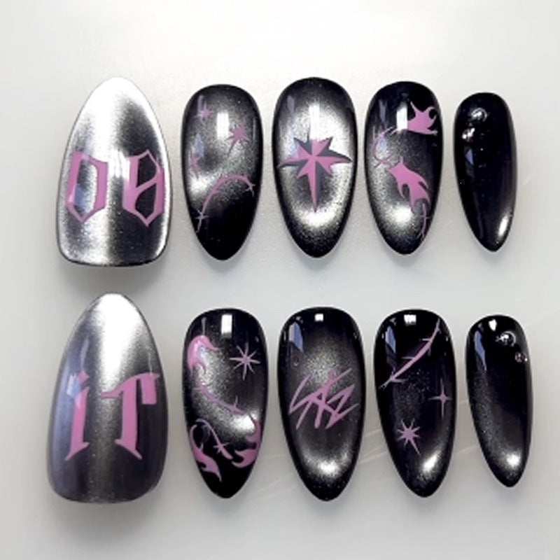 Kunstnagelset mit kreativen grafischen Designs Brehn