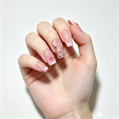 Florale dekorative Press-on-Nageltipps Brehn