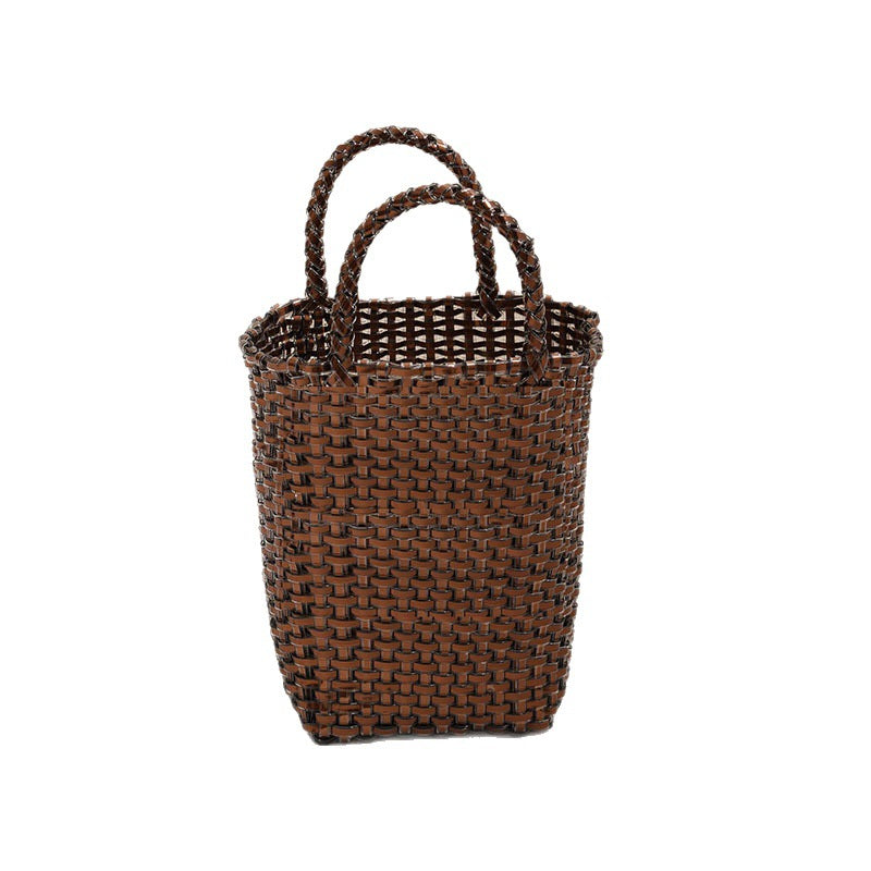 Moderne Basttasche mit Stilvollem Design Brehn