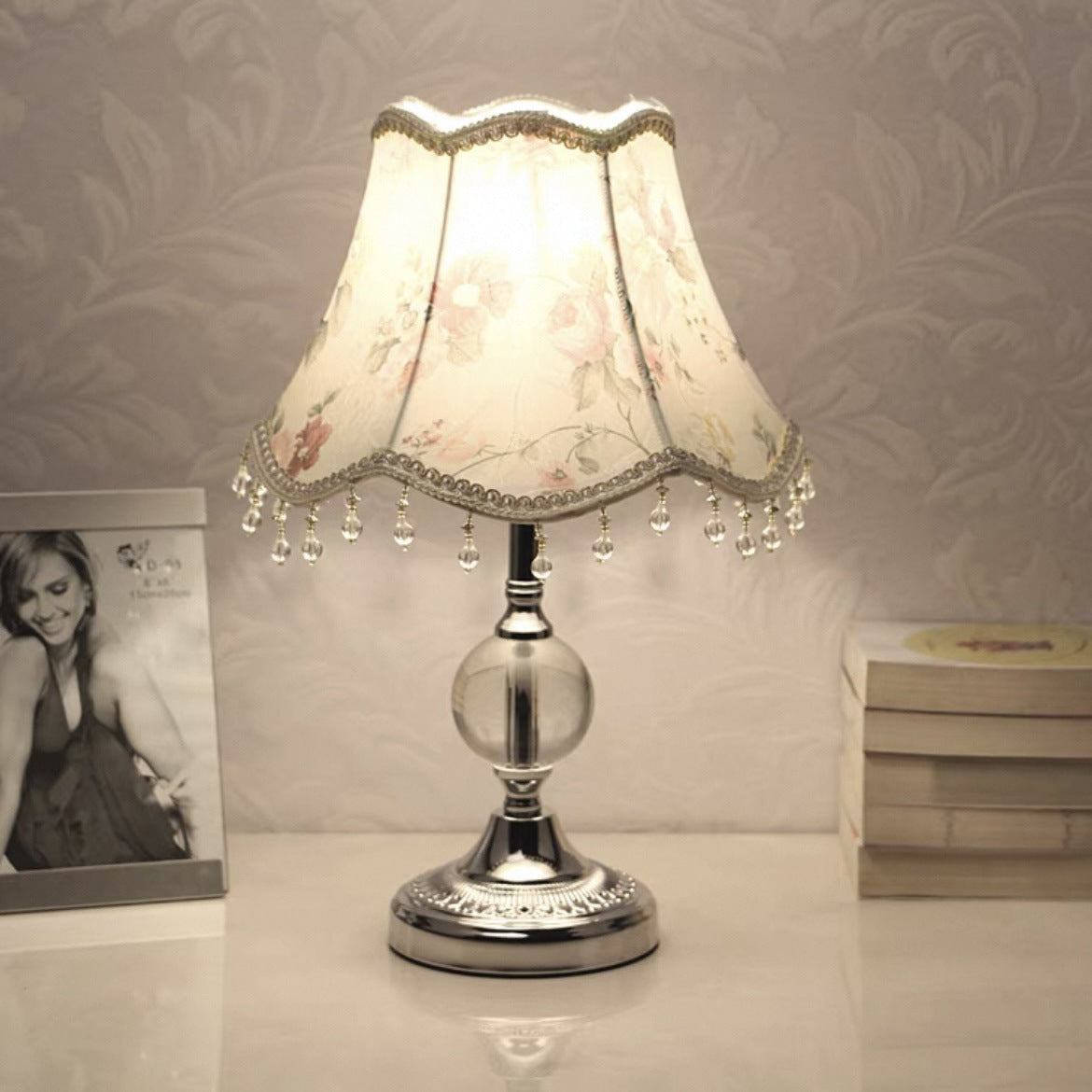 Vintage Floral Shade Tischlampe