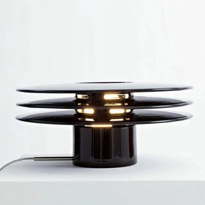 Moderne Tischlampe mit einstellbaren Licht-Einstellungen