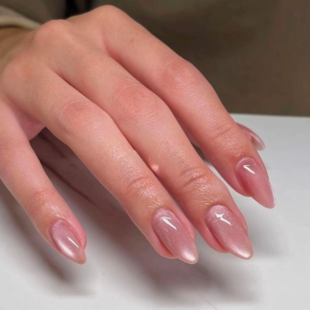 Kunstnägel mit Elegantem Spiegelglanz Brehn