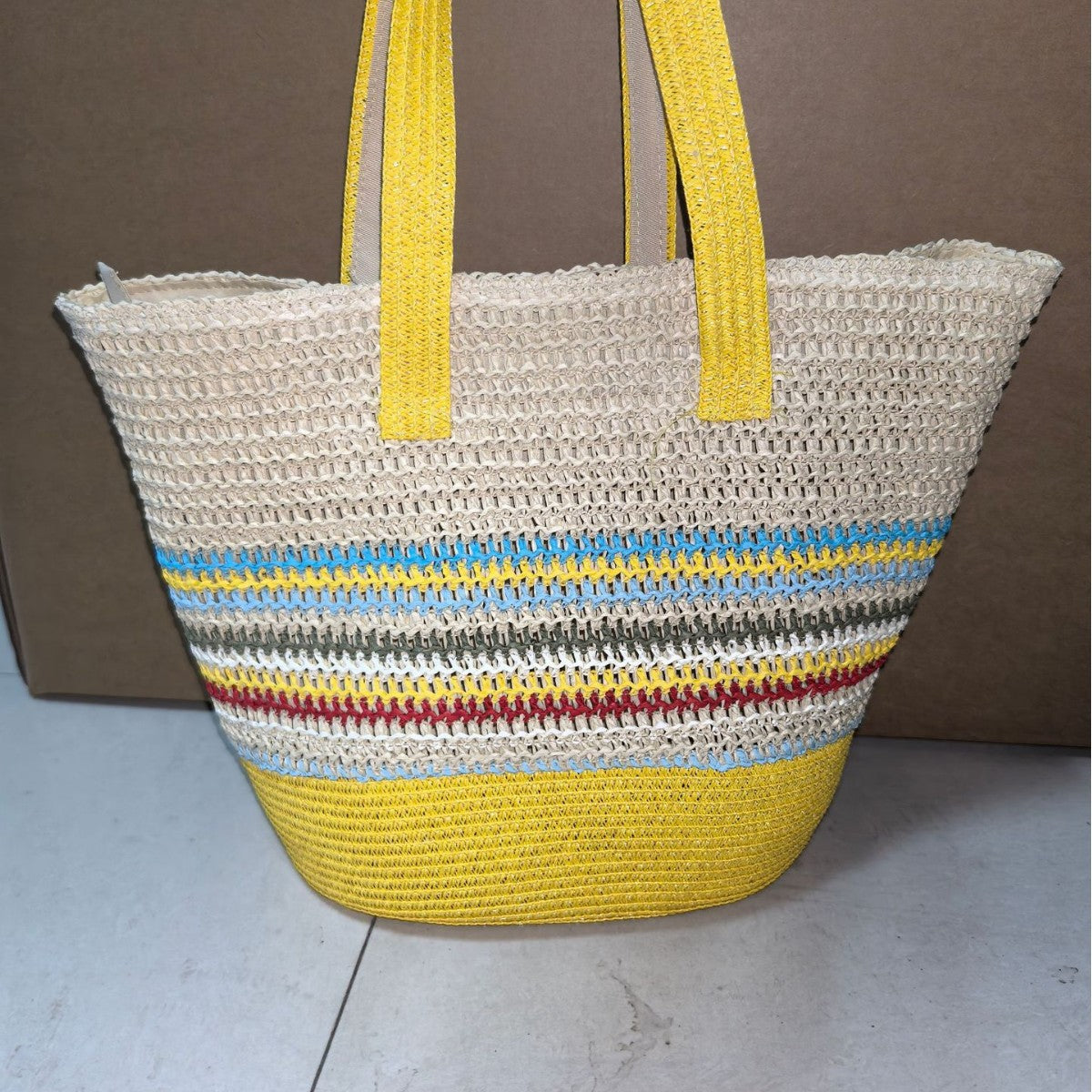 Großflächige Handtasche Im Modernen Stil Brehn
