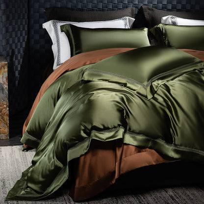 Luxuriöses Satin-Bettbezug-Set mit Maulbeergefühl und venezianischem Spitzen-Einsatz sowie tiefen Flanschen Kissenbezügen