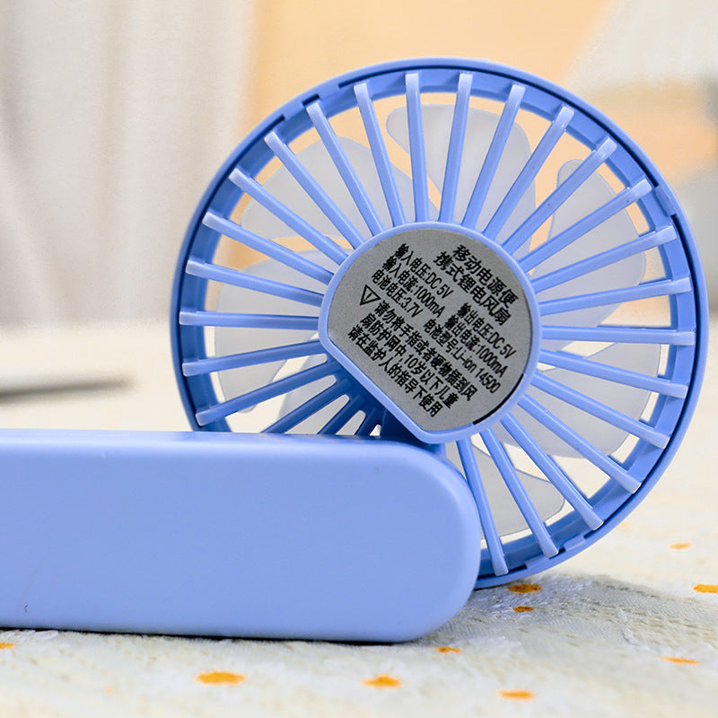 Frauen Tragbarer Handventilator mit integriertem Griff und USB-Anschluss Brehn