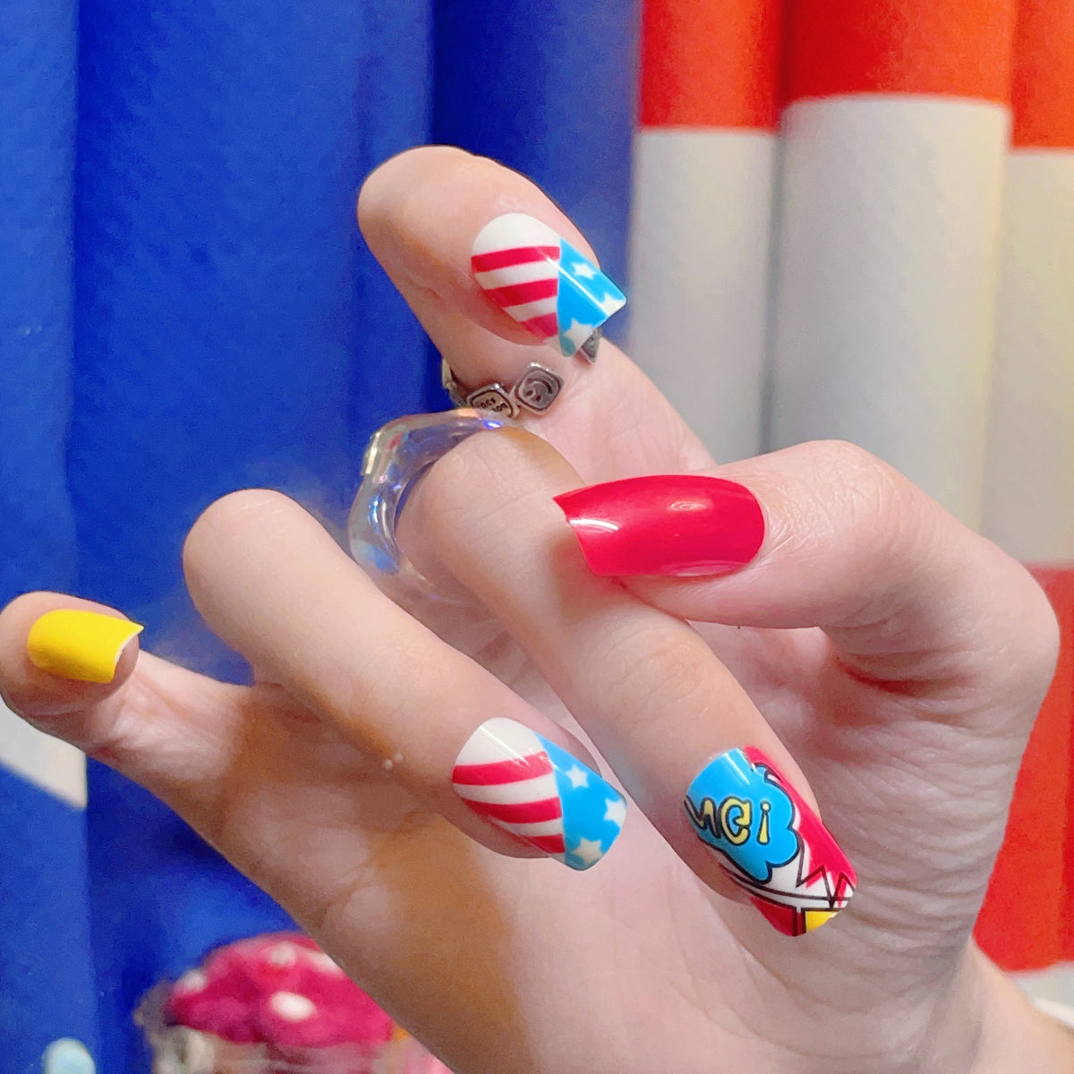 Verspieltes Cartoon-Themen Press-On Nagelset