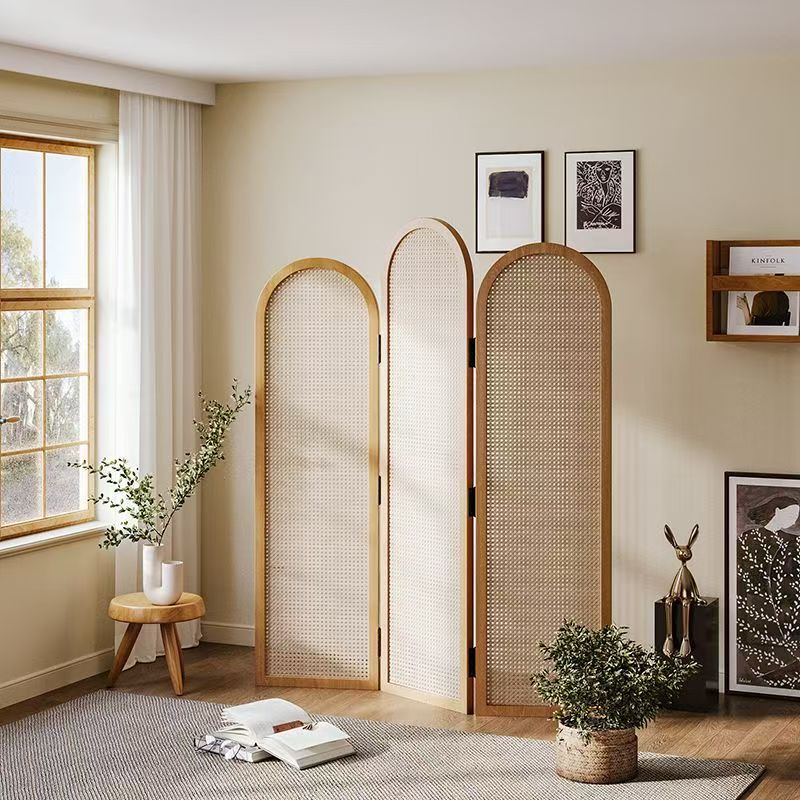 Eleganter Rattan Raumteiler Brehn