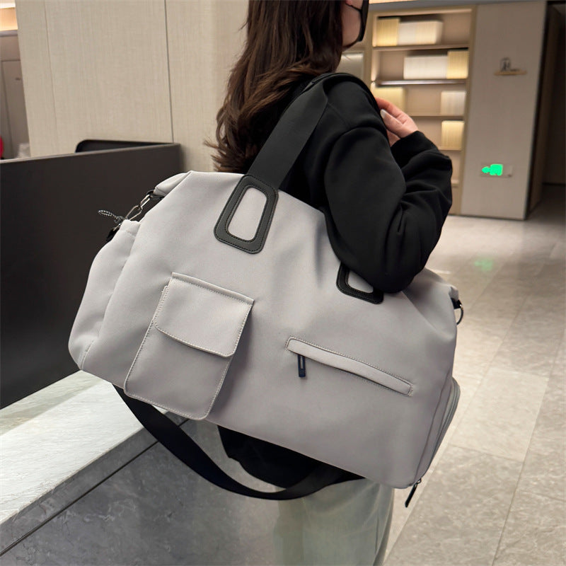 Sportliche Freizeit- und Reisetasche Brehn