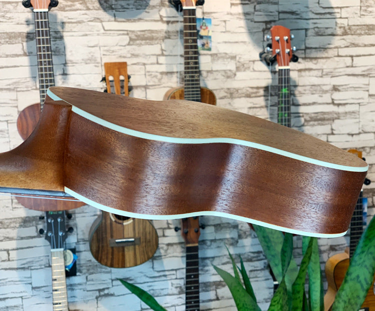 Akustische Ukulele Brehn