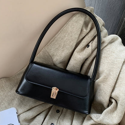 Strukturierte Handtasche