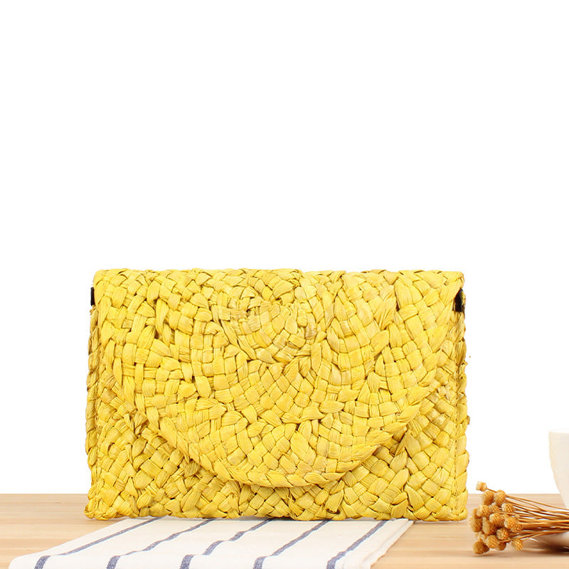 Clutch Aus Handgefertigtem Korbgewebe Brehn