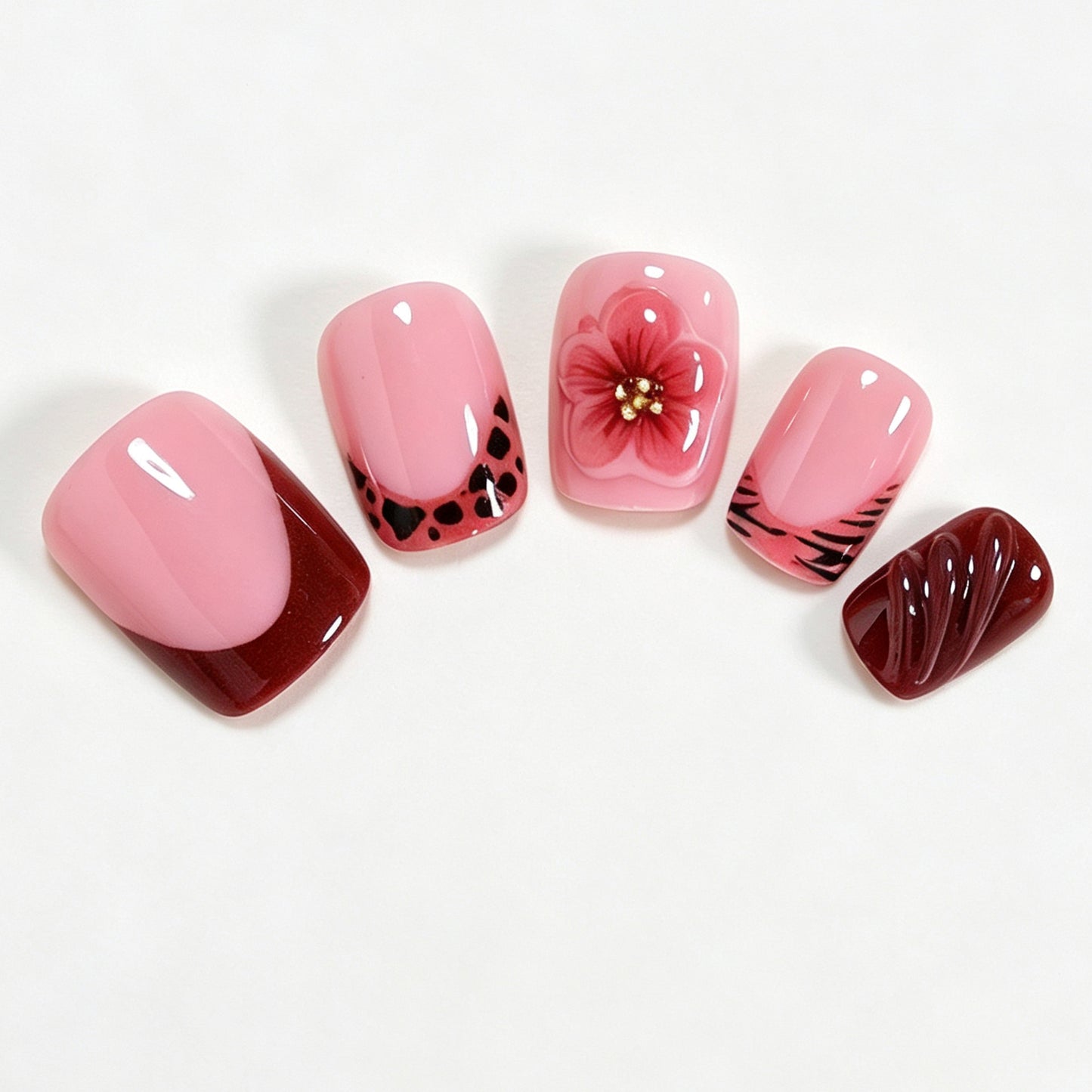 Kreatives Blumennagelkunstdesign Brehn