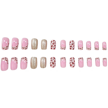 Stylische Nagelkunst Brehn