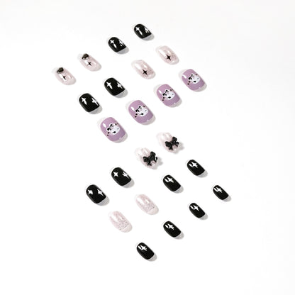 Kunstvolle Nagelverlängerungen mit glamourösen Akzenten Brehn