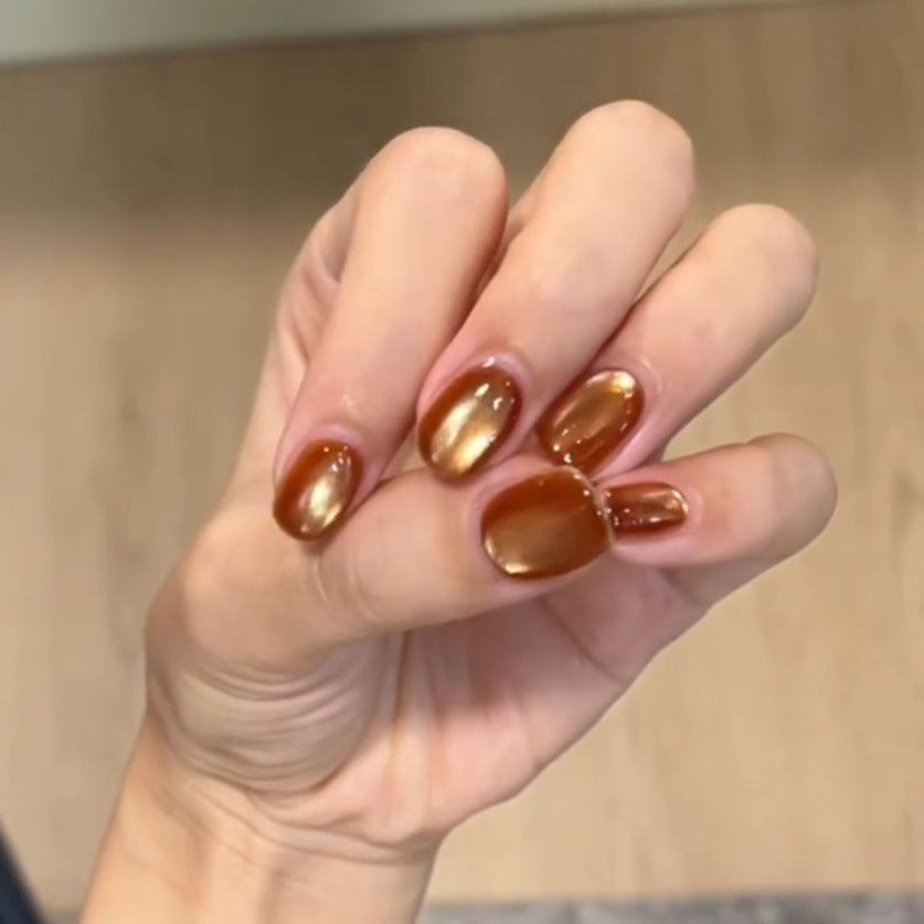 Kunstnägel mit Elegantem Glanz Brehn