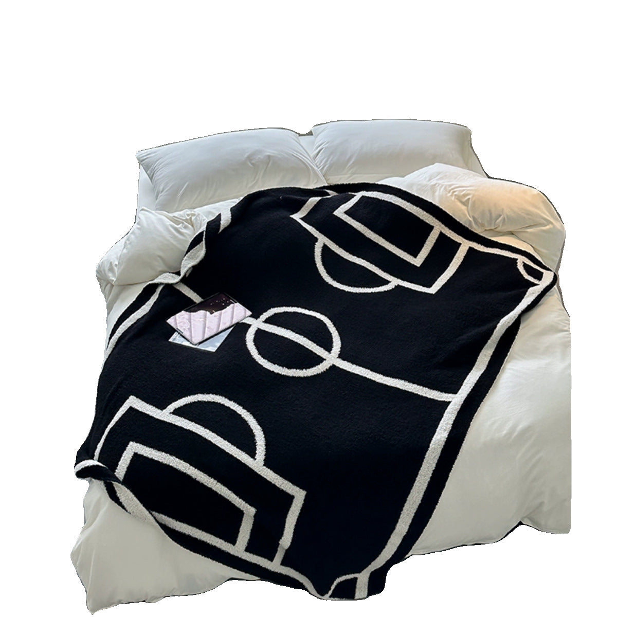 Kuscheldecke mit großem Schriftmotiv und weichem Bouclégewebe