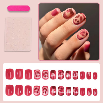 Kunstnagelset mit eleganten Herz- und Musterdesigns Brehn