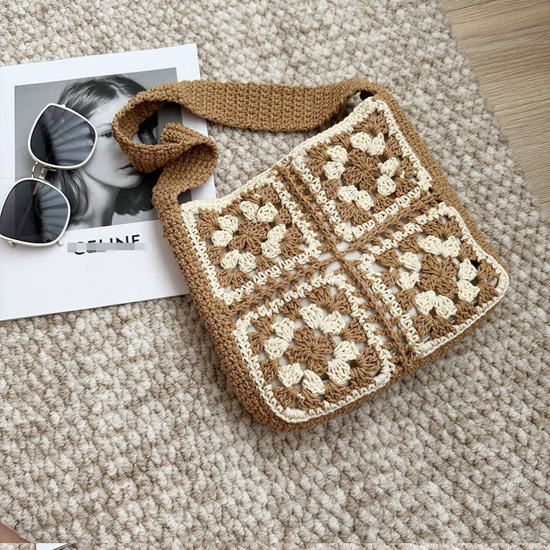 Gehäkelte Umhängetasche mit Folkloristischem Design Brehn