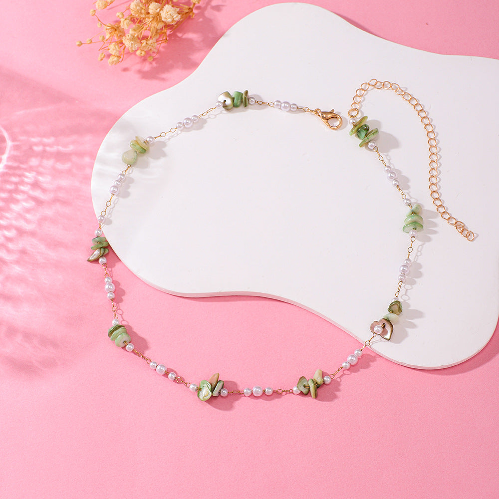 Elegante florale Perlenkette Brehn
