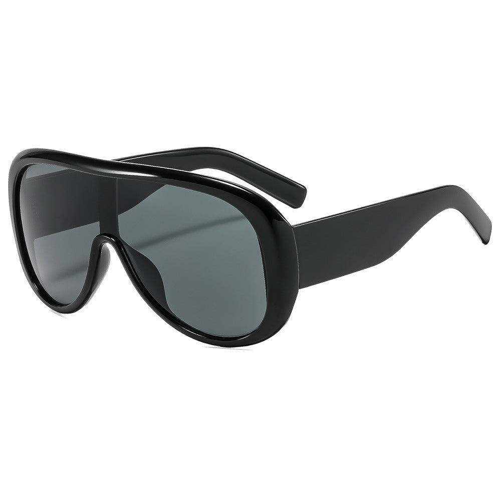Sportliche Schutzschild-Sonnenbrille Brehn