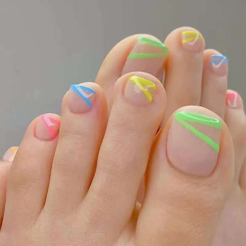 Fußnagelkunstset mit kreativen Neonverzierungen Brehn