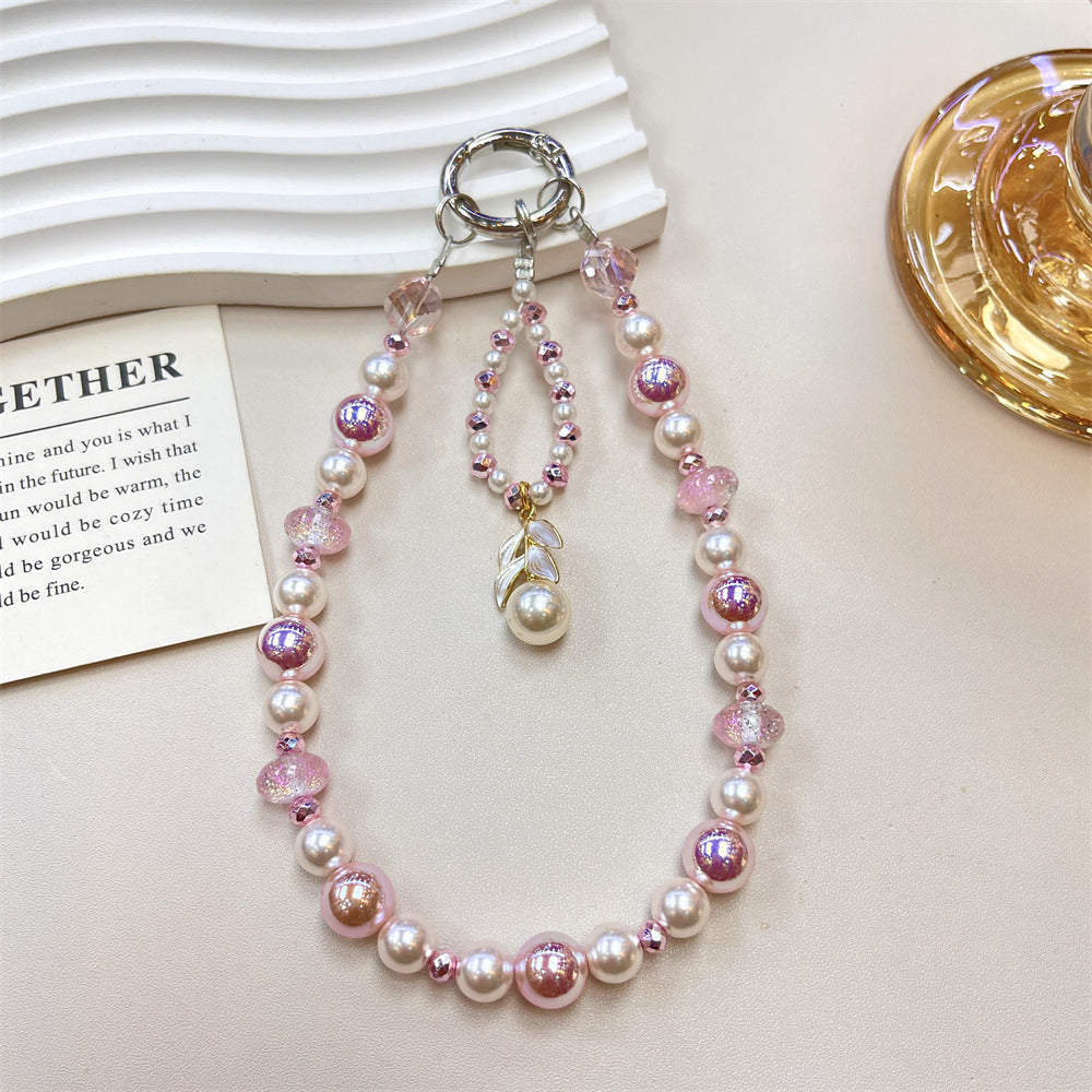 Elegante Perlenbesetzte Charm-Halskette Brehn