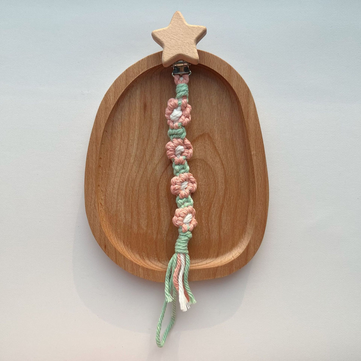 Baumwolle Häkelblumen Schnuller und Beißring Clip mit Holz Herz Sicherheitsclip