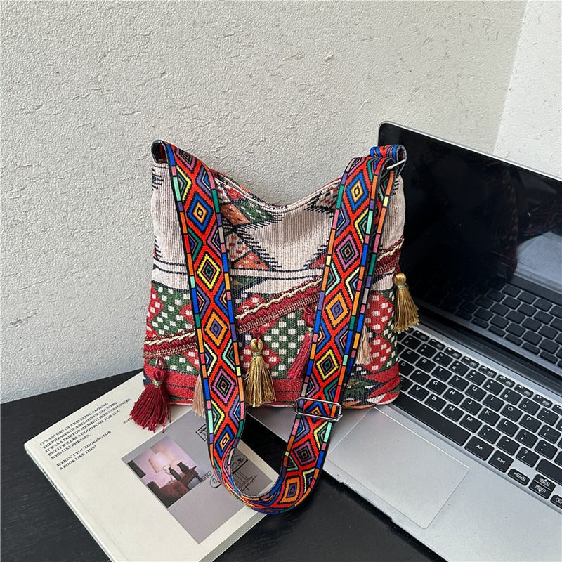 WoBohemian Stil Bestickte Schultertasche Brehn