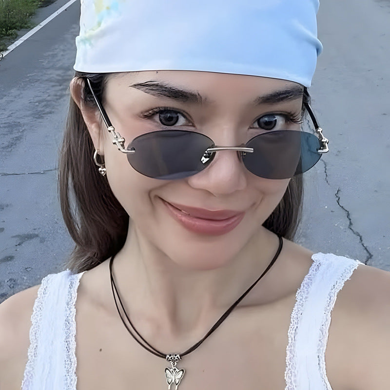 Damen ovale Sonnenbrille mit luxuriösem Metallrahmen und verspiegelten Gläsern Brehn