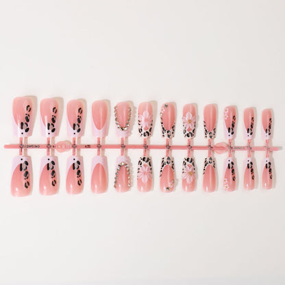 Künstlerisches Press-on-Nagelset Brehn