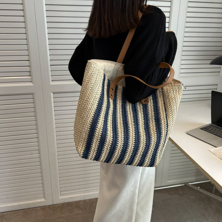 Geräumige Shopper-Tasche mit Lederakzenten Brehn