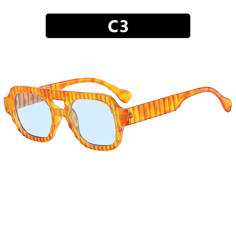 Damen geometrische Sonnenbrille mit raffiniertem Strukturdesign Brehn