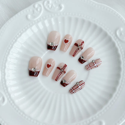 Dekorative Press-On Nagelkunst Kollektion