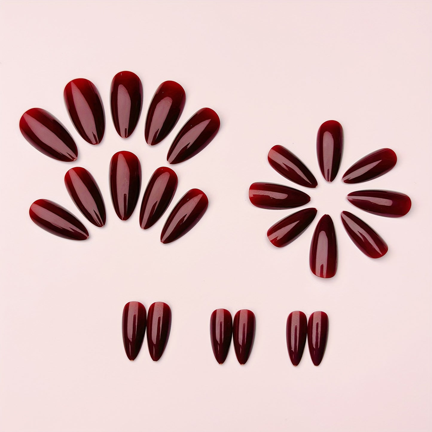 Kunstnägel mit Glänzendem Stiletto-Design Brehn