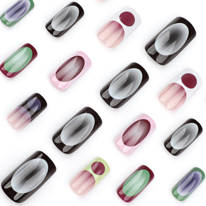 Kunstvolle Nagelkunst mit geometrischen Designs Brehn