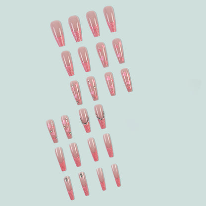 Verspielte Herz-Nagelkunst Brehn