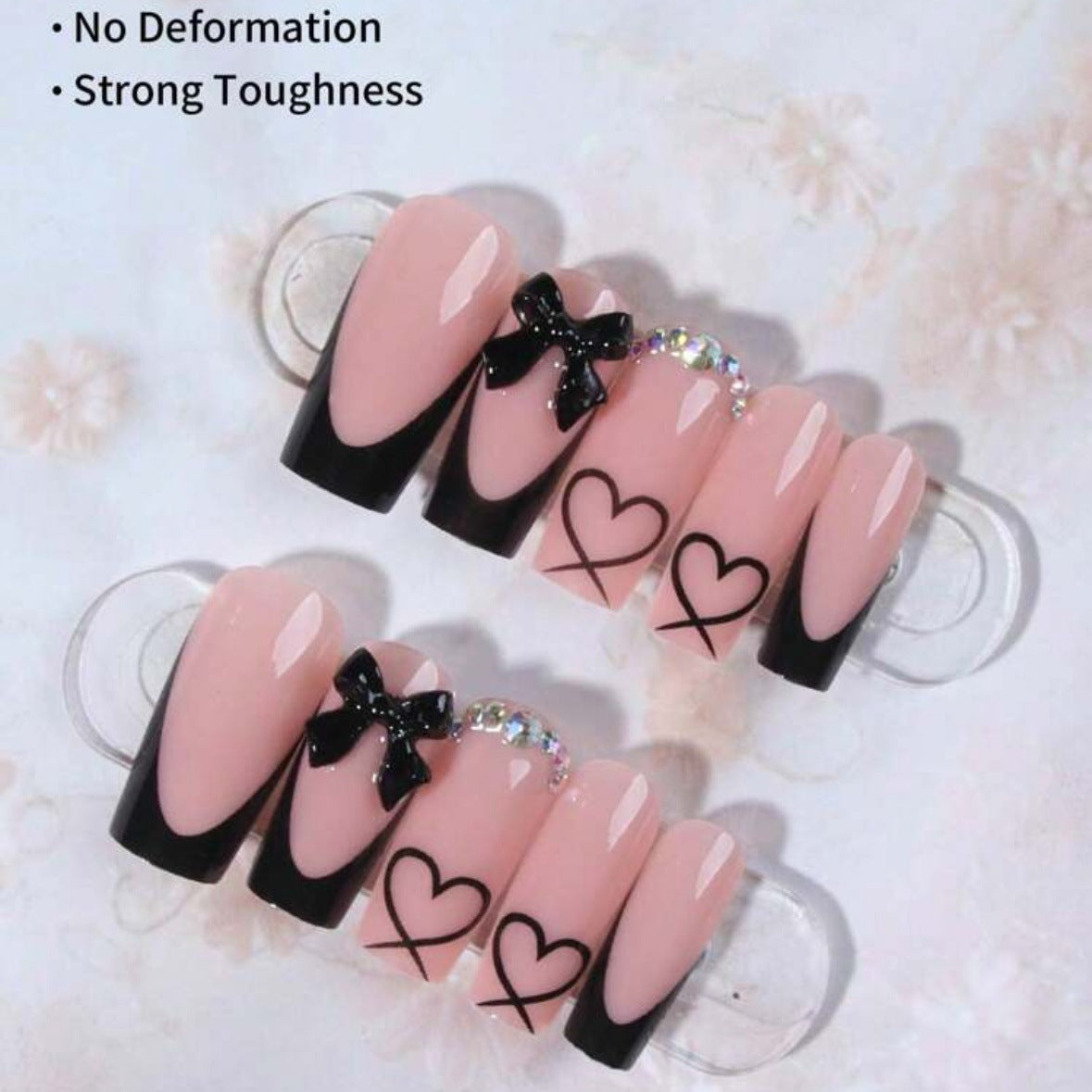 Kunstnagelset mit elegantem Herz- und Schleifenmotiv Brehn