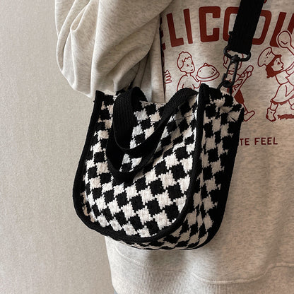 Strukturiert Gewebte Handtasche
